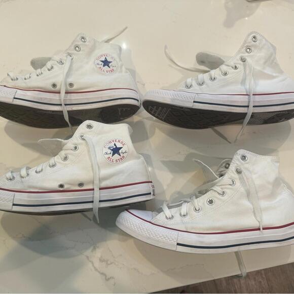 Converse White Sneakers with Red Highlights - Picture 2 of 5